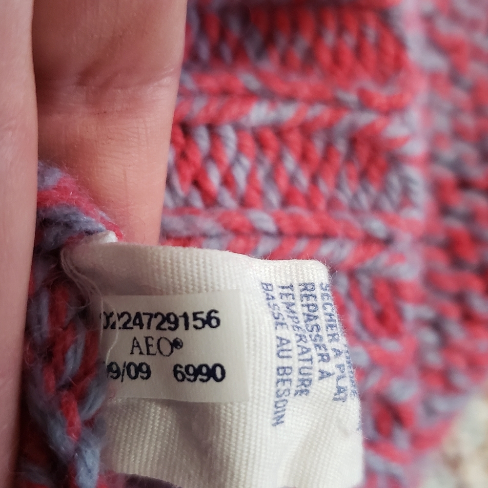 American Eagle Cardigan Medium Purple Pink Retro With Pockets - Picture 6 of 11